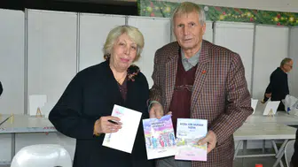 Manisalı yazarın kitapları okuyucularla buluştu