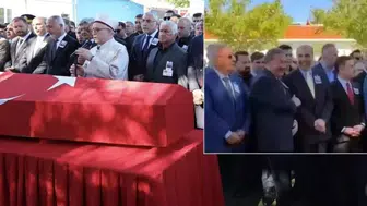 Şehidin tabutunun başında gülüşen isimlerin kim olduğu ortaya çıktı