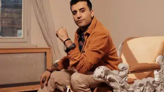 Ünlü oyuncu ve eşi sokak ortasında bir birine girdi