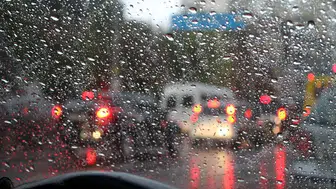 Buharlanan Camlara Son! Kışın Camlardaki Buğuyu Önlemenin En Etkili Yöntemleri