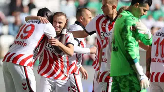 7 maçtır yenilmiyorlar! Süper Lig'de nefes kesen maç