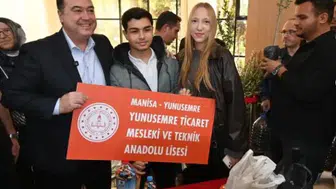 Öğrencilerden atık pil kampanyasına destek