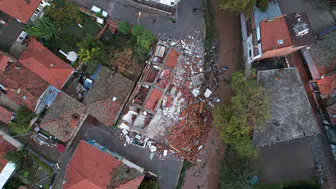 Deprem sonrası hasarlı binalar tespit edildi