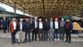 Başkan Balaban pazar esnafı ile buluştu