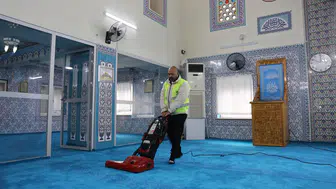 Yunusemre Belediyesi camileri temizlemeye devam ediyor