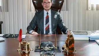 "Süper Vali"nin oğlunun odasında büyük skandal! Bakın odasında ne bulundu