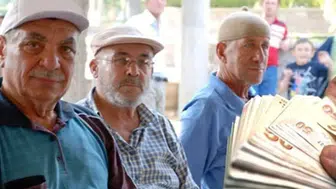 Emeklilere 39.500 TL’ye Varan Promosyon! Bankalar Arasındaki Yarış Kızıştı
