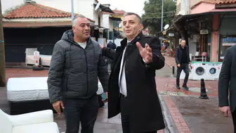 Başkan Şimşek Çarşı ve Bedesten esnafını ziyaret etti