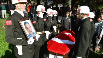 Kıbrıs Gazisi son yolculuğuna uğurlandı