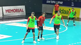 Salihli Belediyespor’dan iki hentbolcu milli takıma davet edildi