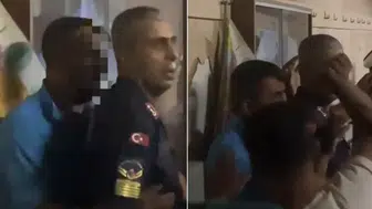 Yangın yerinde linç edilmekten jandarma kurtardı