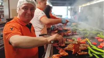 Köfteci Yusuf'tan tartışma yaratan karar! Müşterileri ikiye bölündü