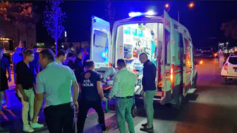 Motosiklet ile otomobil çarpıştı: 1 yaralı