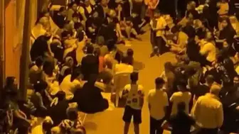 Kadın cinayeti mahalleyi sokağa döktü