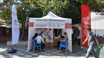 Manisa’da YKS mobil tercih danışma noktaları kuruldu