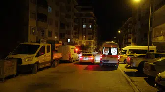 Esrarengiz olay! Yarı çıplak halde ölü bulundu