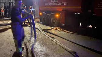 Turgutlu’da korkutan işletme yangını