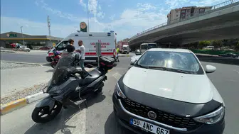 Kavşakta kaza: Motosiklet sürücüsü yaralandı