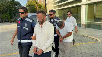 Bu ikili 'huylu huyundan vaz geçmez' dedirtti