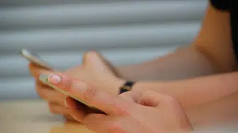Telefon Piliniz Neden Erken Bitiyor? İşte Bataryayı Öldüren En Büyük Yanlış