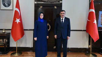 Rektör Kibar, Cumhurbaşkanı Yardımcısı Cevdet Yılmaz’ı ziyaret etti