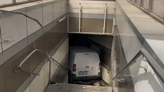 Kazayı gören dönüp bir daha baktı