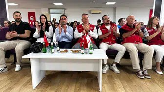 Türk Kızılay Manisa’dan çocuklara kırtasiye desteği