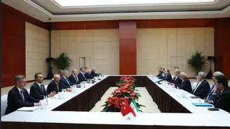 Cumhurbaşkanı Erdoğan, Pezeşkiyan ile görüştü