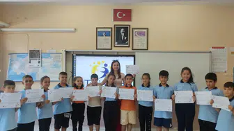 Manisalı öğrencilerin projeleri Ulusal Kalite Etiketi almaya hak kazandı