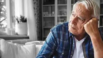 Uyku düzenindeki bu değişiklikler hafife alınmamalı: Bunama riskinde erken sinyal olabilir