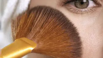 Makyaj neden çizgilere doluyor? Makyajın kalıcı olması için ürün sırası neden önemli? İşte doğru uygulama adımları