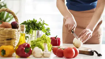 Mutfakta en sık yapılan hatalar ortaya çıktı: Yemeği çöpe atmadan kurtarmanın yolları