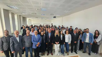 Manisa’da kamu yönetimi ve maliye perspektifinden devletin işleyişi ele alındı