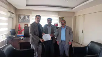 Selendili vatandaş 10 küçükbaş kurbanını vekaletle bağışladı