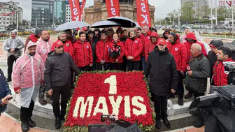 DİSK 1 Mayıs'ı çelenkle andı