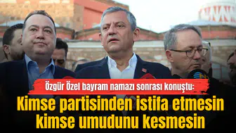 Özgür Özel bayram namazını Manisa’da kıldı