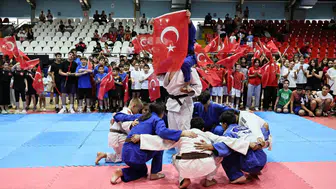 Manisa’da GSB Yaz Spor Okulları açılışı gerçekleşti