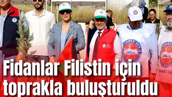 Fidanlar Filistin için toprakla buluşturuldu