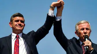 Bir CHP'li belediye başkanı daha AK Parti'ye geçiyor