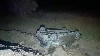 Manisa’da otomobil şarampole uçtu: 2 yaralı