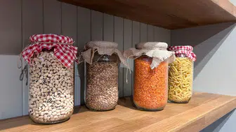Kuru Bakliyatlar Böceklenmesin Diye Ne Yapılır? Nohut, Fasulye, Mercimek ve Pirinç İçin Saklama Önerileri