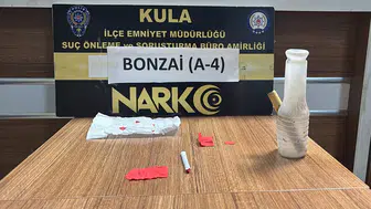 Kula Emniyeti'nden bir gecede 3 uyuşturucu operasyonu