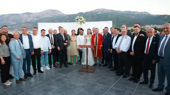 Emine Özge ile Ümit hayatını birleştirdi