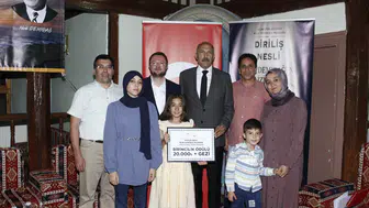 Manisalı minik ressamın resmi ile Türkiye birincisi oldu