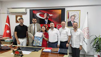 TEKNOFEST Türkiye Birincisi Demir’den İlçe Millî Eğitim Müdürü Efe’ye Ziyaret