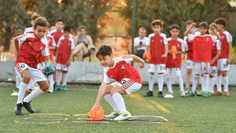 Yıldızspor 45 FK’da yaz futbol okulu tamamlandı