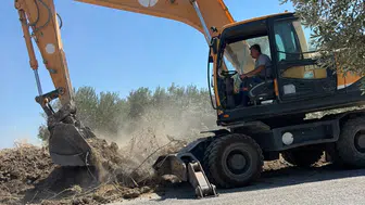 Saruhanlı’da Kepenekli–Taşdibi Bağlantı Yolu Genişletiliyor