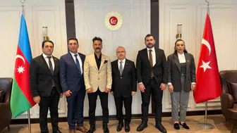 HOŞGÜL’DEN BAKÜ’DE BÜYÜKELÇİ AKGÜN’E ZİYARET