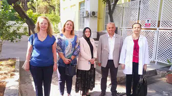 Gediz Anadolu Lisesi'nin mezunları  yıllar sonra buluştu