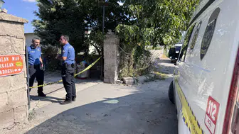 Evden gelen silah sesi polisi harekete geçirdi! Kadın yaralı bulundu